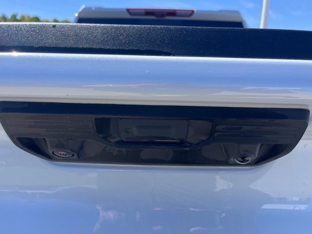 New 2026 Chevrolet Silverado 1500 High Country AWD/4WD image 7
