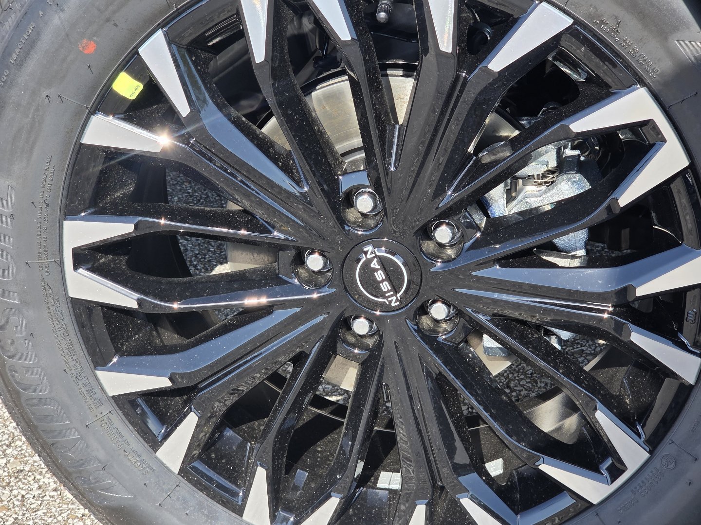 New 2027 Nissan Rogue Dark Armor AWD/4WD image 11