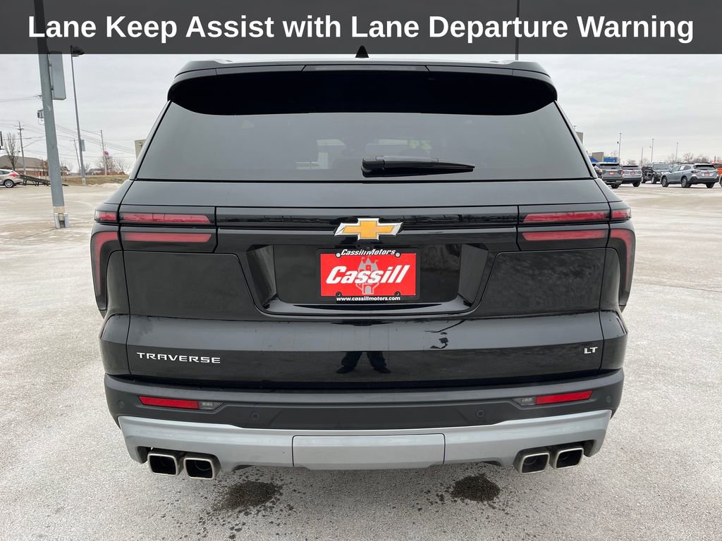 Used 2024 Chevrolet Traverse LT w/ Trailering Package image 5