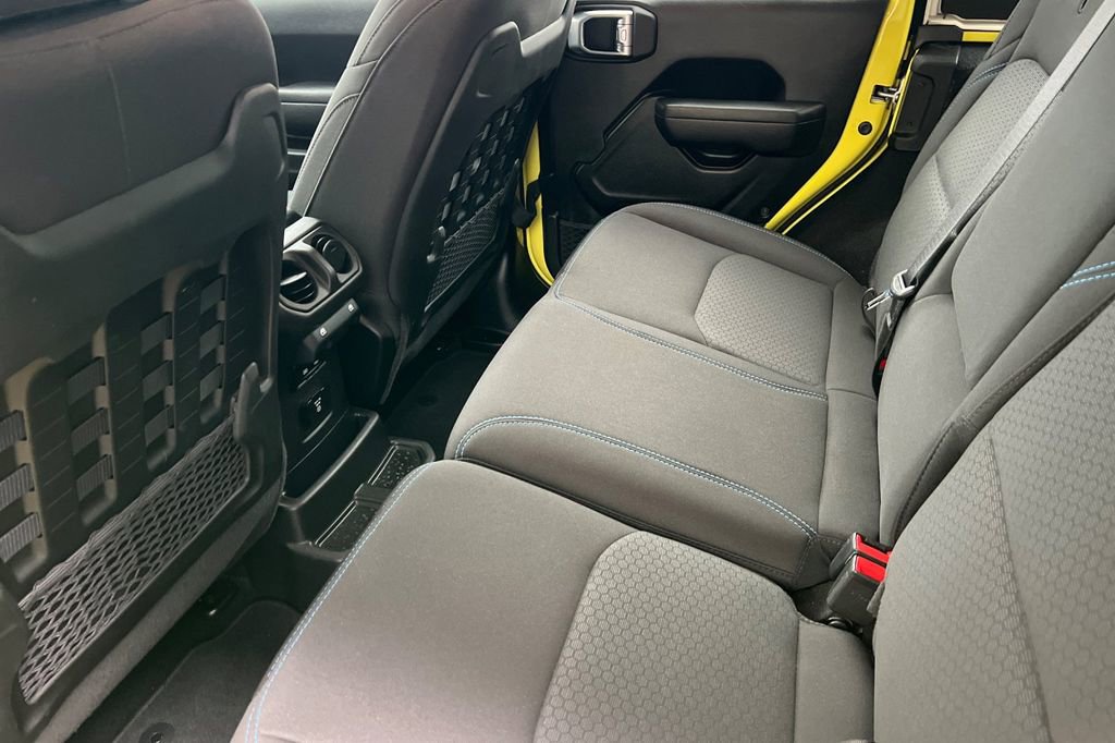 Used 2022 Jeep Wrangler Unlimited Rubicon 4xe w/ Steel Bumper Group image 12