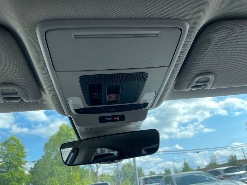 Certified 2023 Honda Accord Touring image 16
