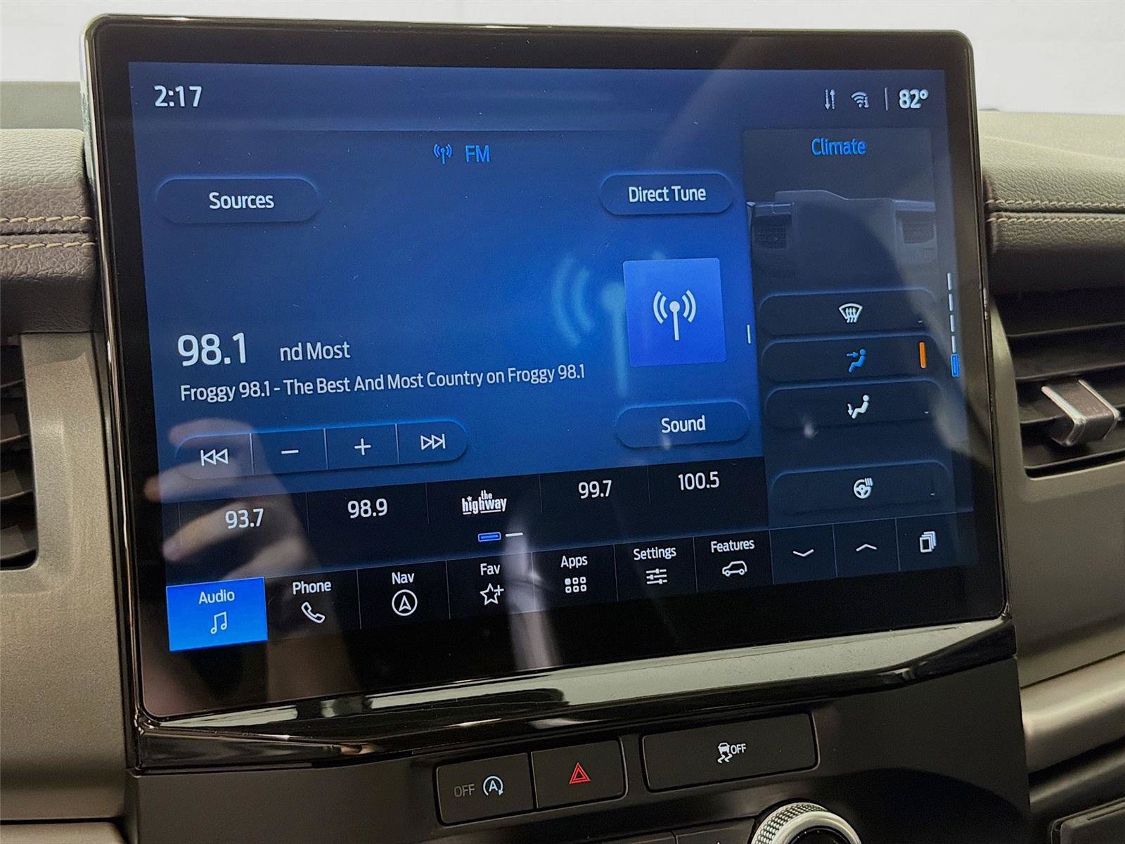 Used 2024 Ford Expedition Max XLT AWD/4WD image 19