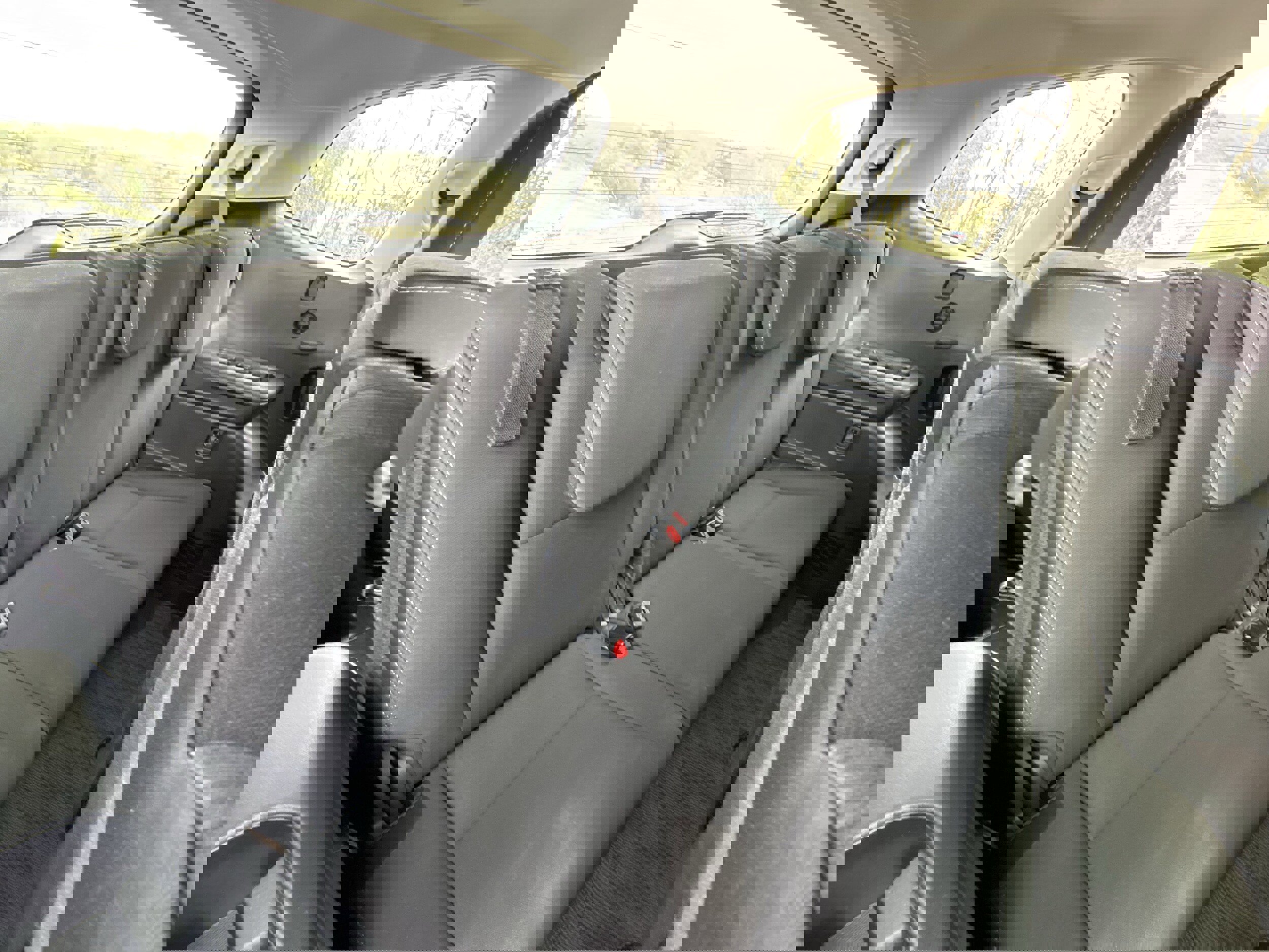 Used 2025 Subaru Ascent Premium image 30