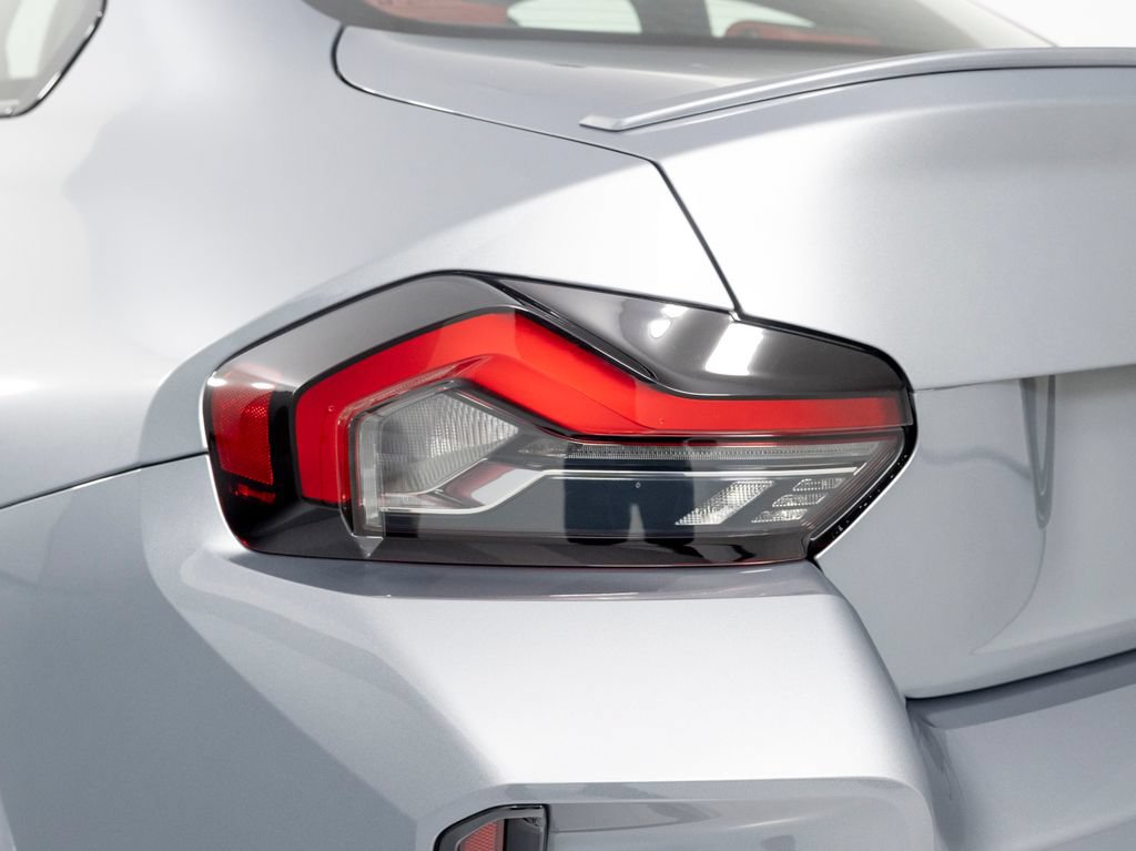 Used 2026 BMW M2 w/ Lighting Package RWD image 57