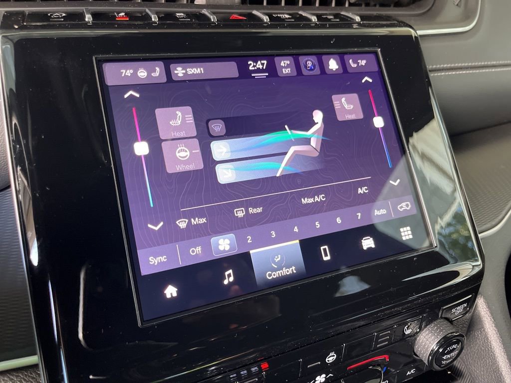 New 2025 Jeep Grand Cherokee Altitude image 30