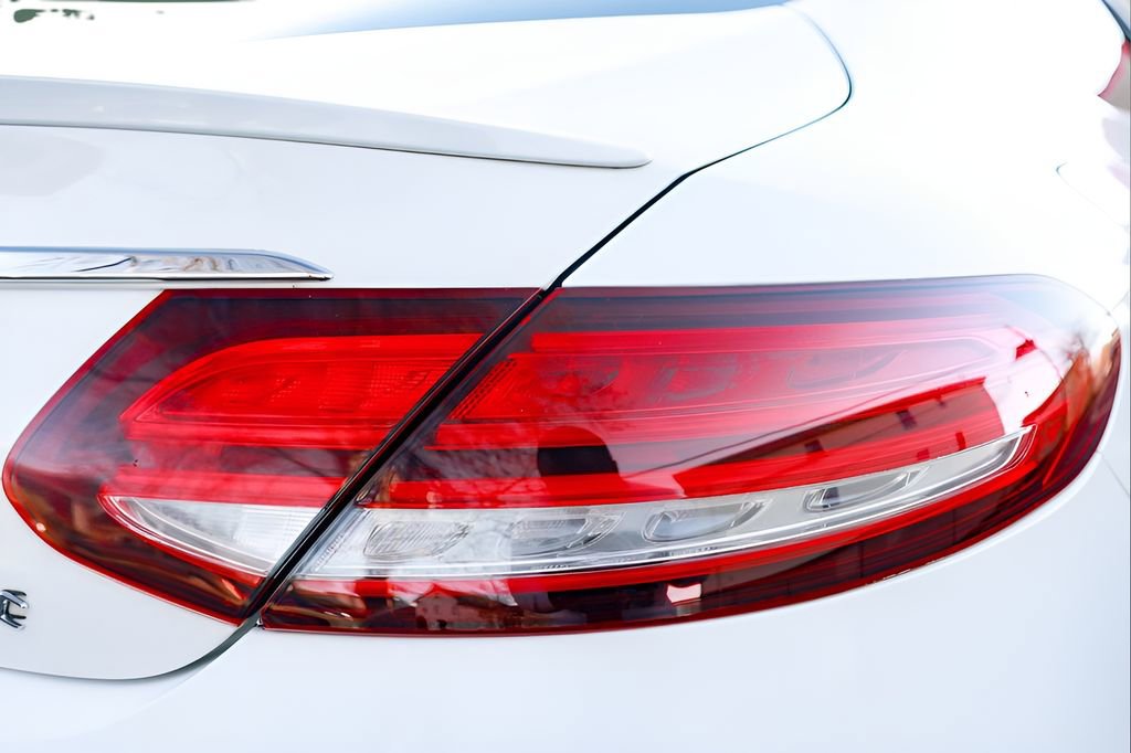 Used 2019 Mercedes-Benz C 300 4MATIC Coupe image 34
