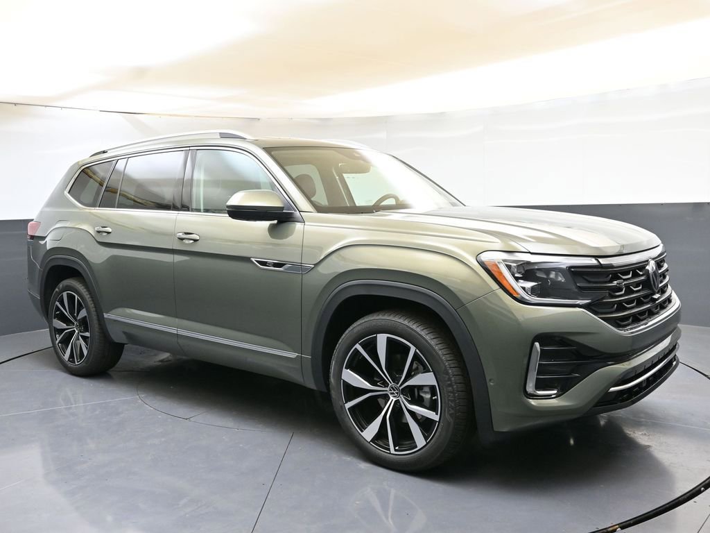 Used 2025 Volkswagen Atlas SEL Premium R-Line image 7