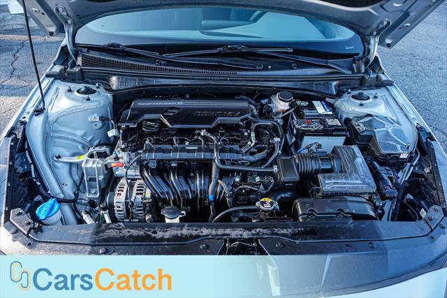 Used 2022 Hyundai Elantra SEL image 39