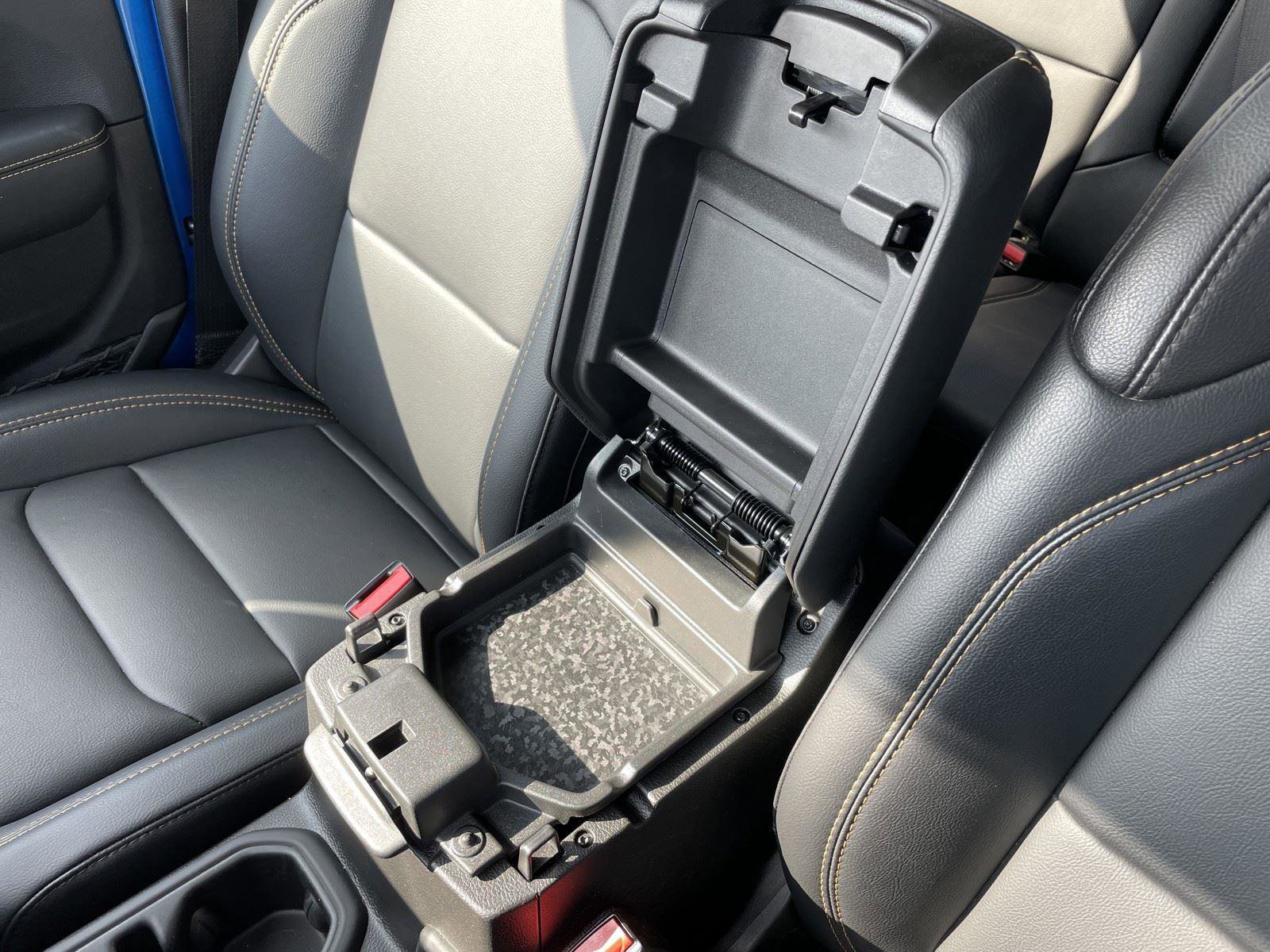 Used 2024 Jeep Wrangler Sahara w/ Safety Group image 25