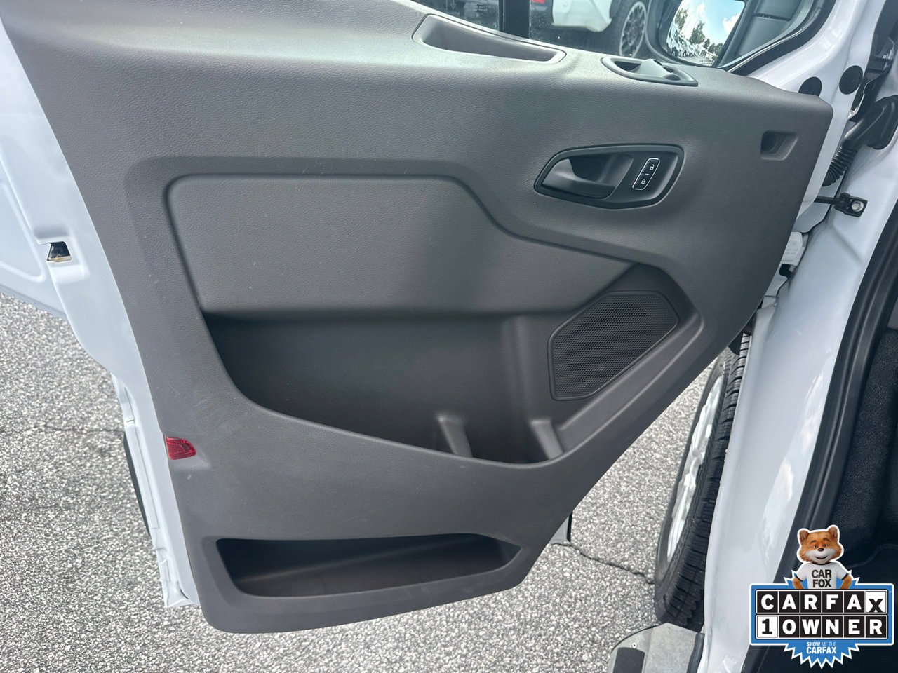 Used 2025 Ford Transit 250 Low Roof w/ Exterior Upgrade Package RWD image 10