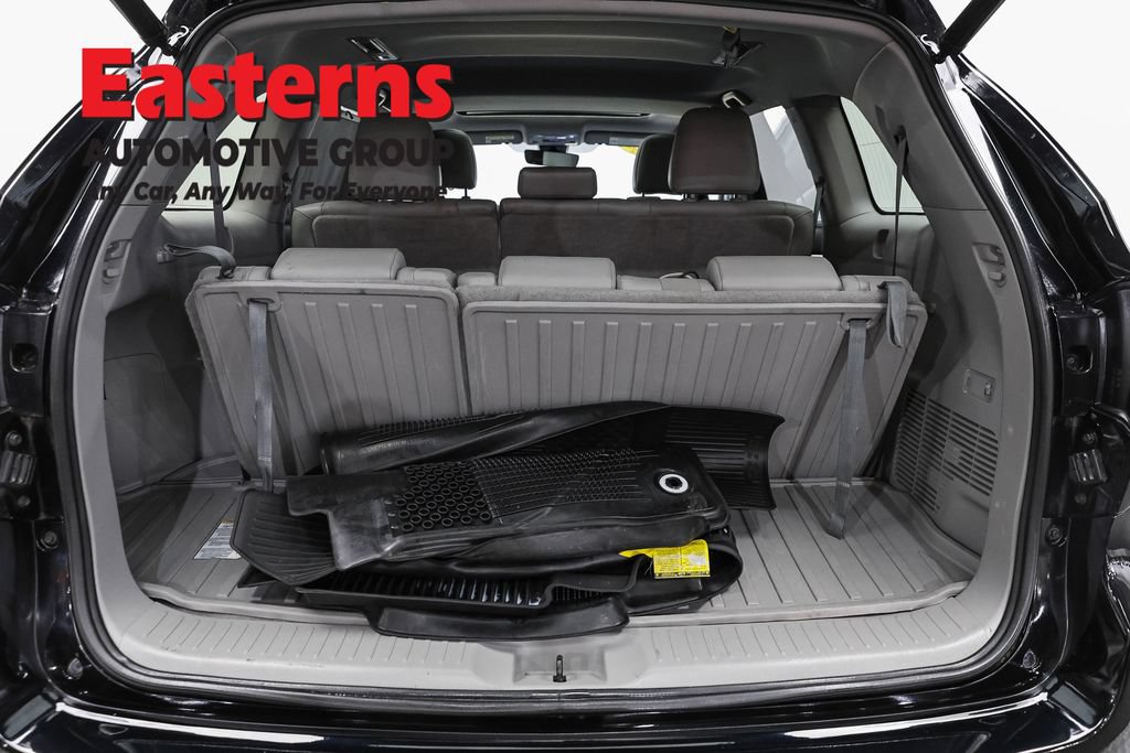 Used 2019 Toyota Highlander XLE AWD/4WD image 9