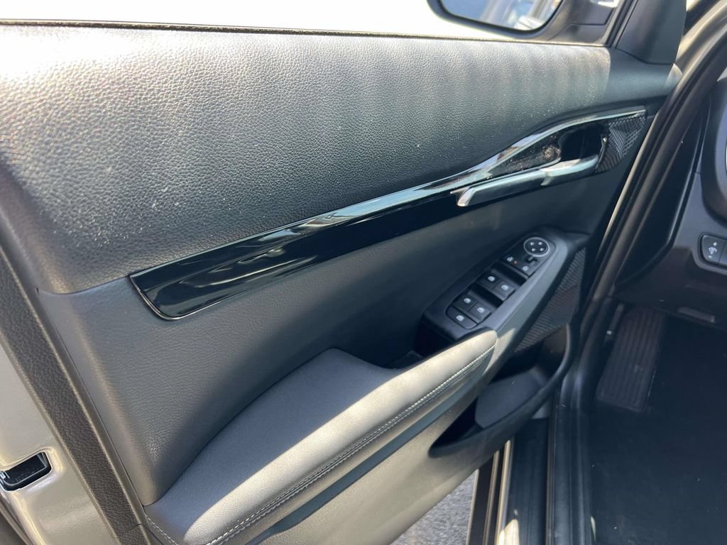 Used 2025 Kia Seltos EX w/ EX Sunroof Package AWD/4WD image 17