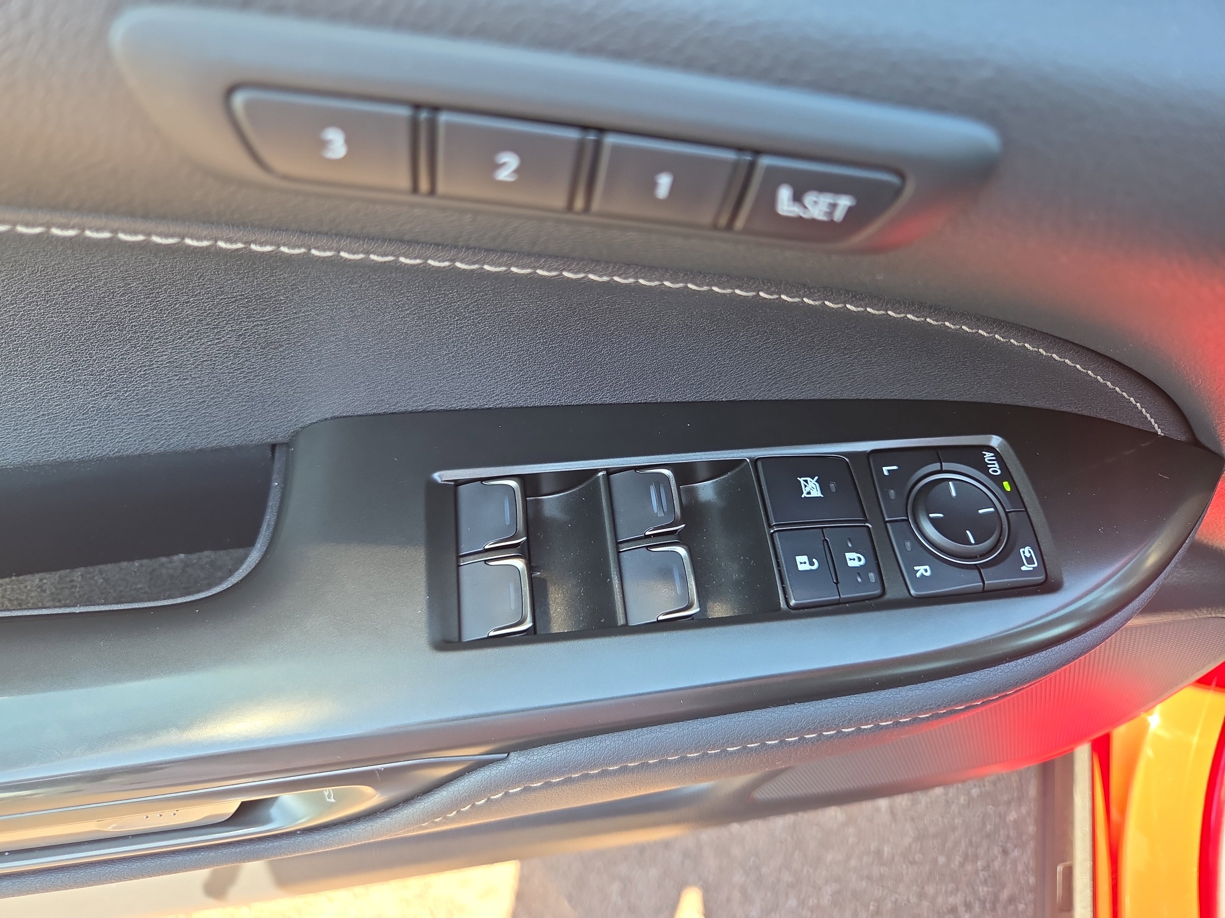 Certified 2025 Lexus NX 350h AWD w/ Accessory Package (2T) image 32