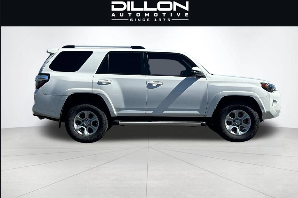 Used 2023 Toyota 4Runner SR5 Premium w/ Moonroof Package AWD/4WD image 3