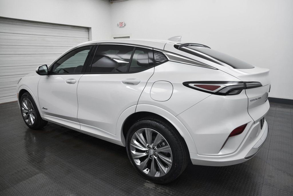 Used 2025 Buick Envista Avenir image 5