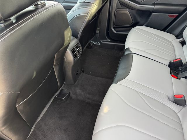 Certified 2025 Ford Escape SE w/ PHEV Premium Package image 17