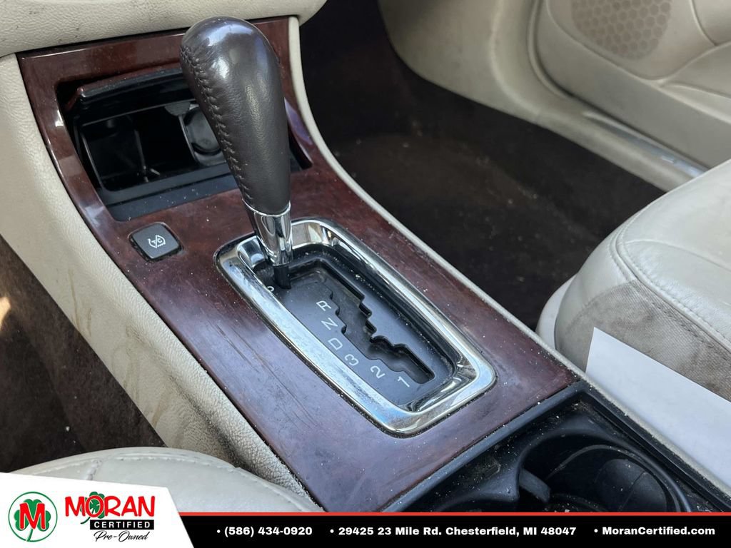 Used 2007 Buick Lucerne CXL w/ Luxury Package FWD image 27