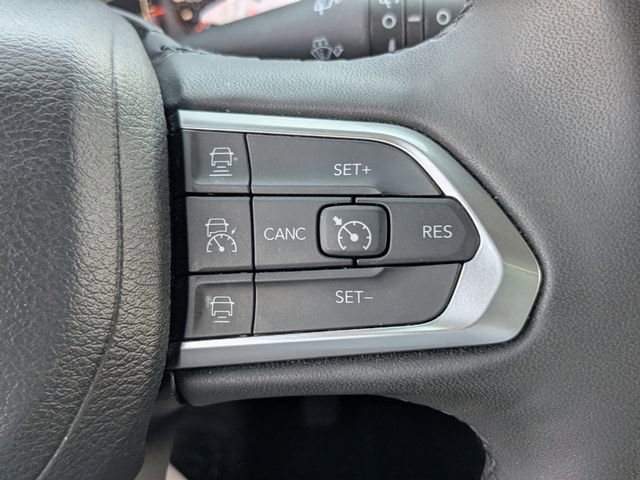 Used 2023 Jeep Compass Limited AWD/4WD image 24