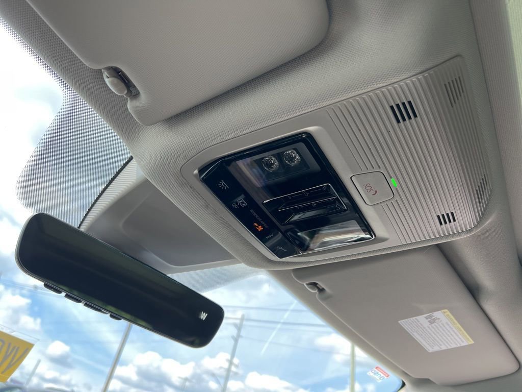 New 2026 Volkswagen Atlas SEL Premium R-Line image 22