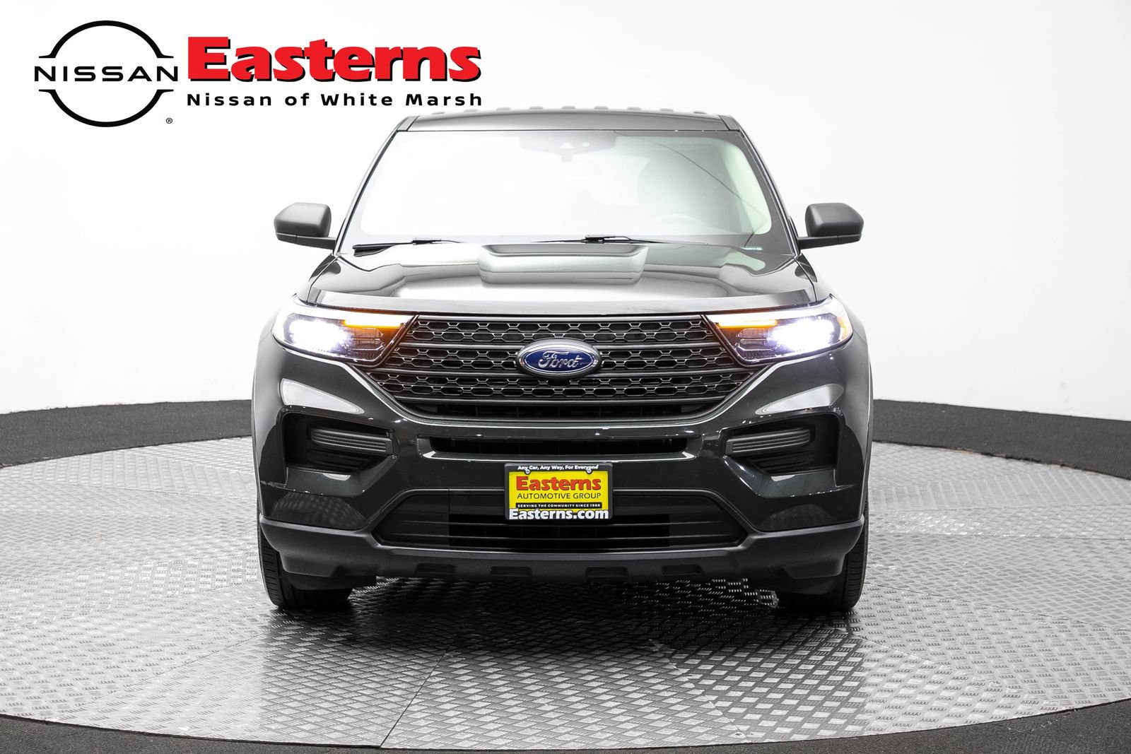Used 2022 Ford Explorer 2WD image 2