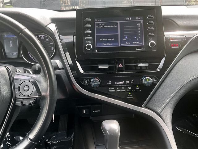 Used 2023 Toyota Camry SE FWD image 6