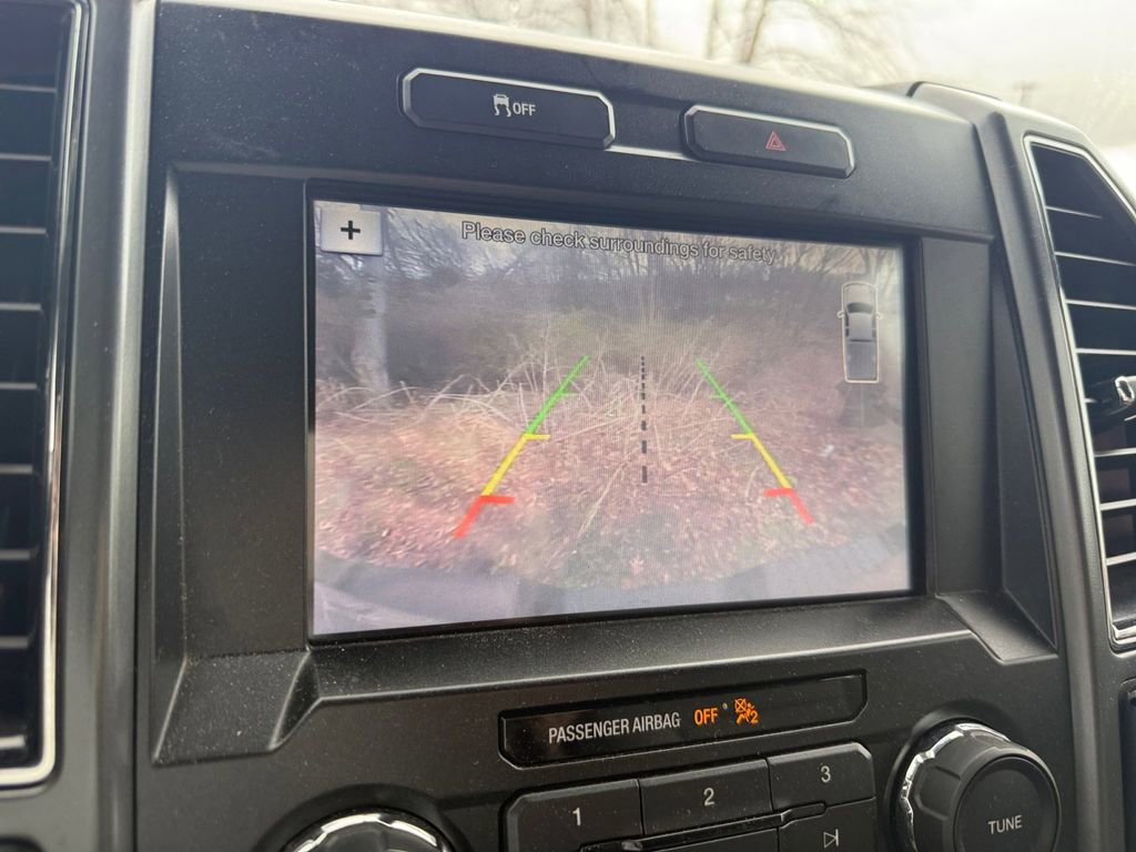 Used 2019 Ford F350 XLT w/ XLT Premium Package image 18