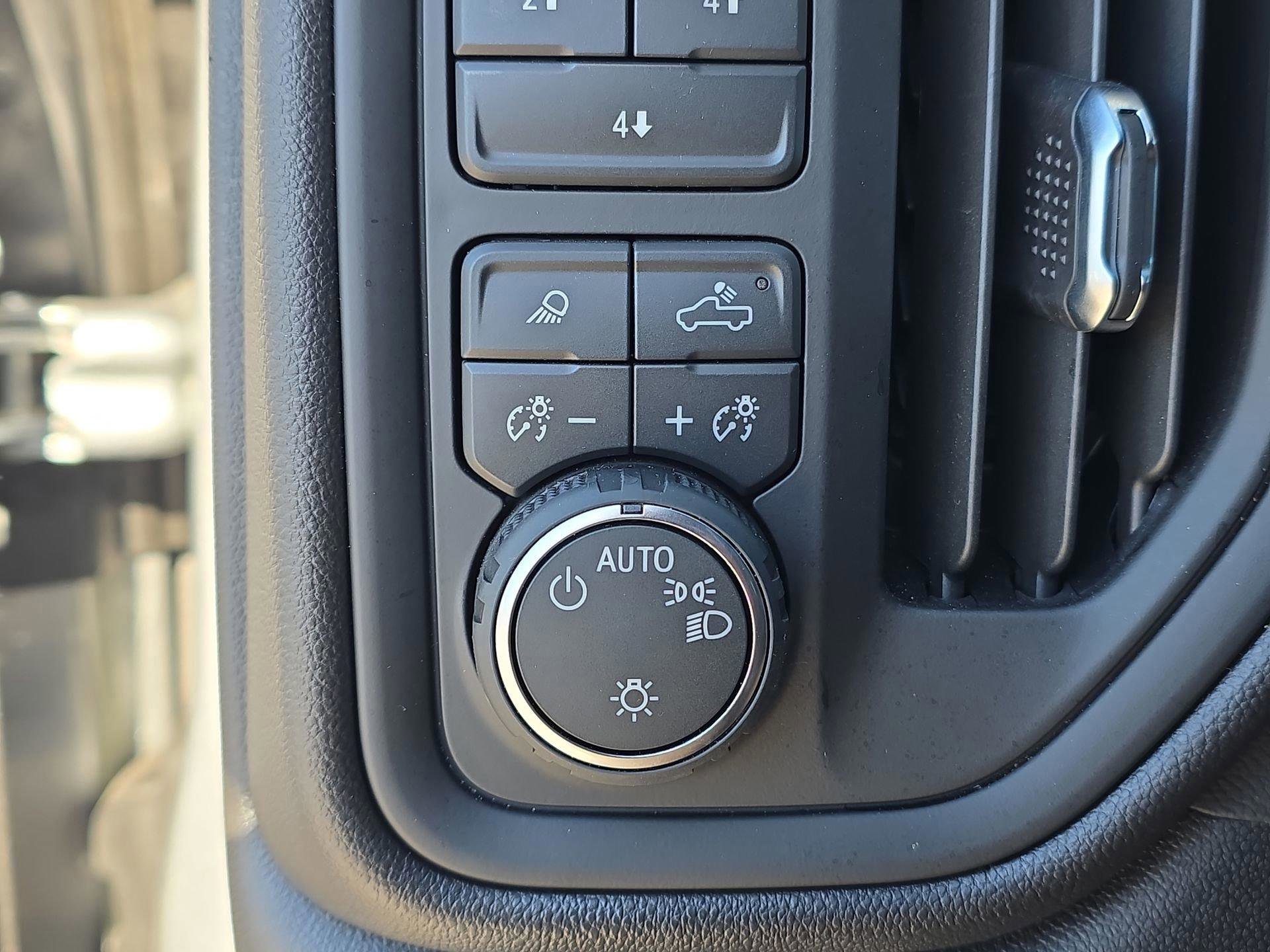 New 2026 Chevrolet Silverado 2500 Custom w/ Custom Value Package image 25