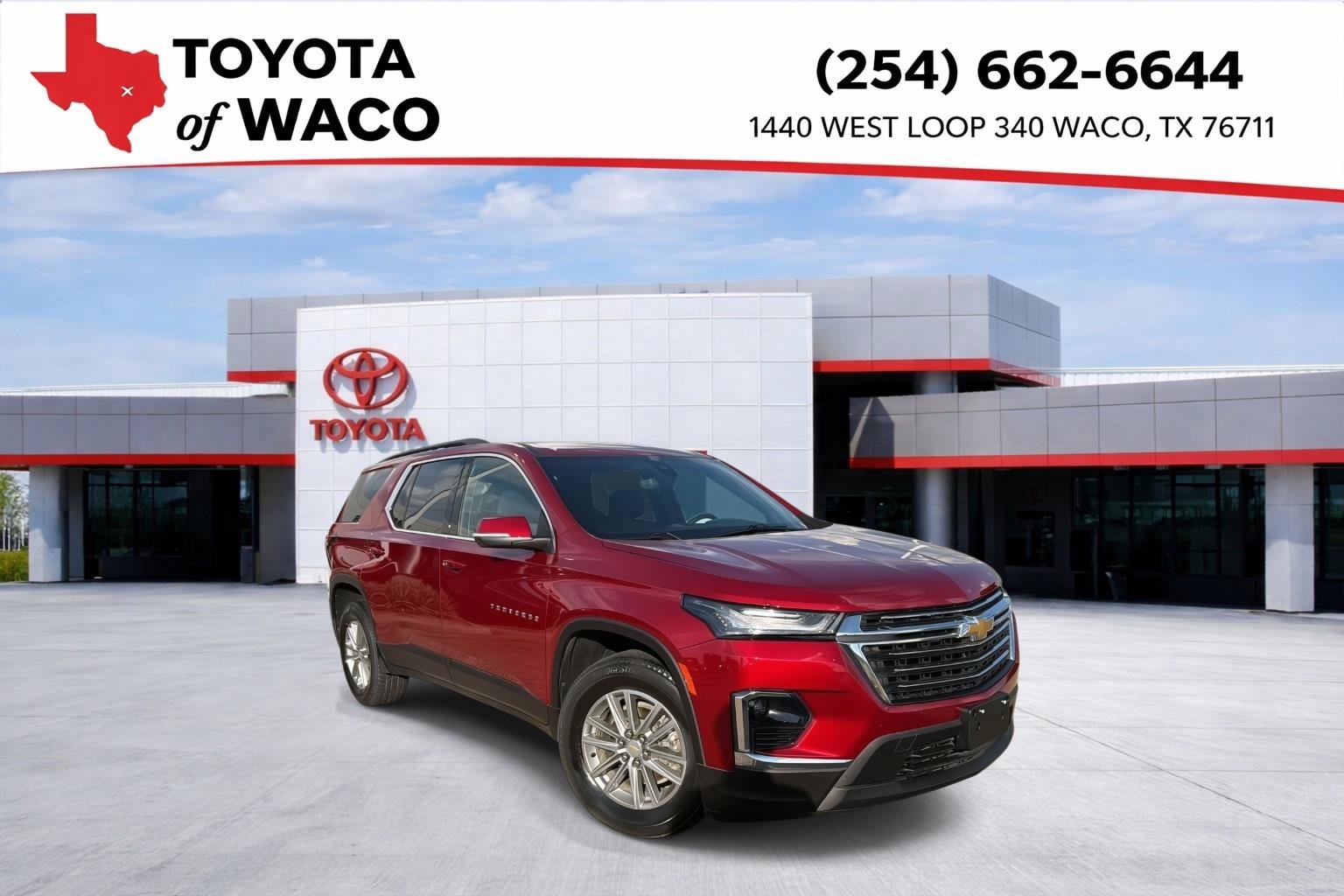 Used 2023 Chevrolet Traverse LT