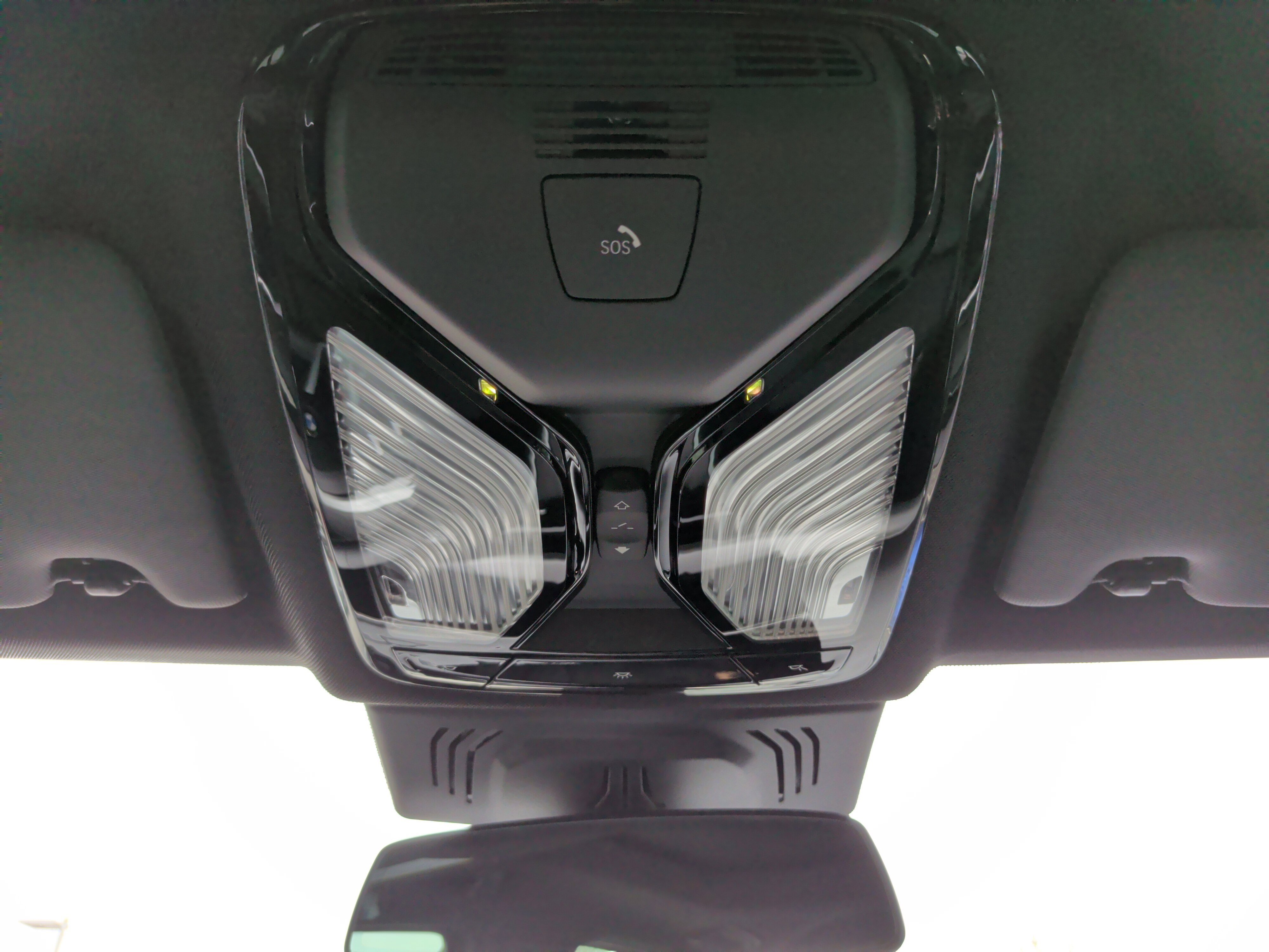 Used 2025 BMW M340i w/ Premium Package image 32