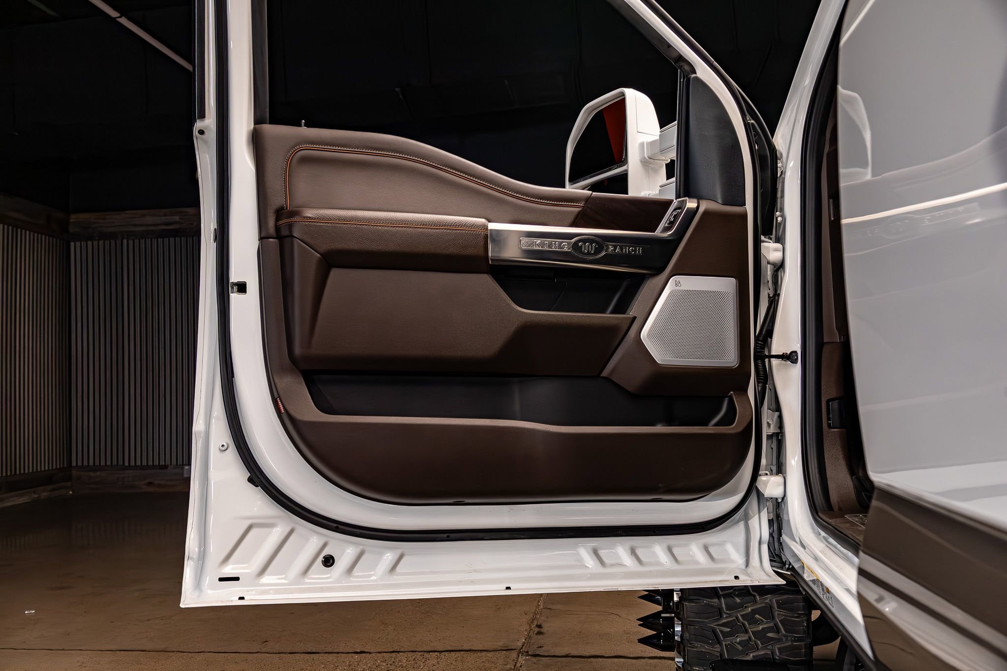 Used 2026 Ford F450 King Ranch w/ FX4 Off-Road Package AWD/4WD image 34