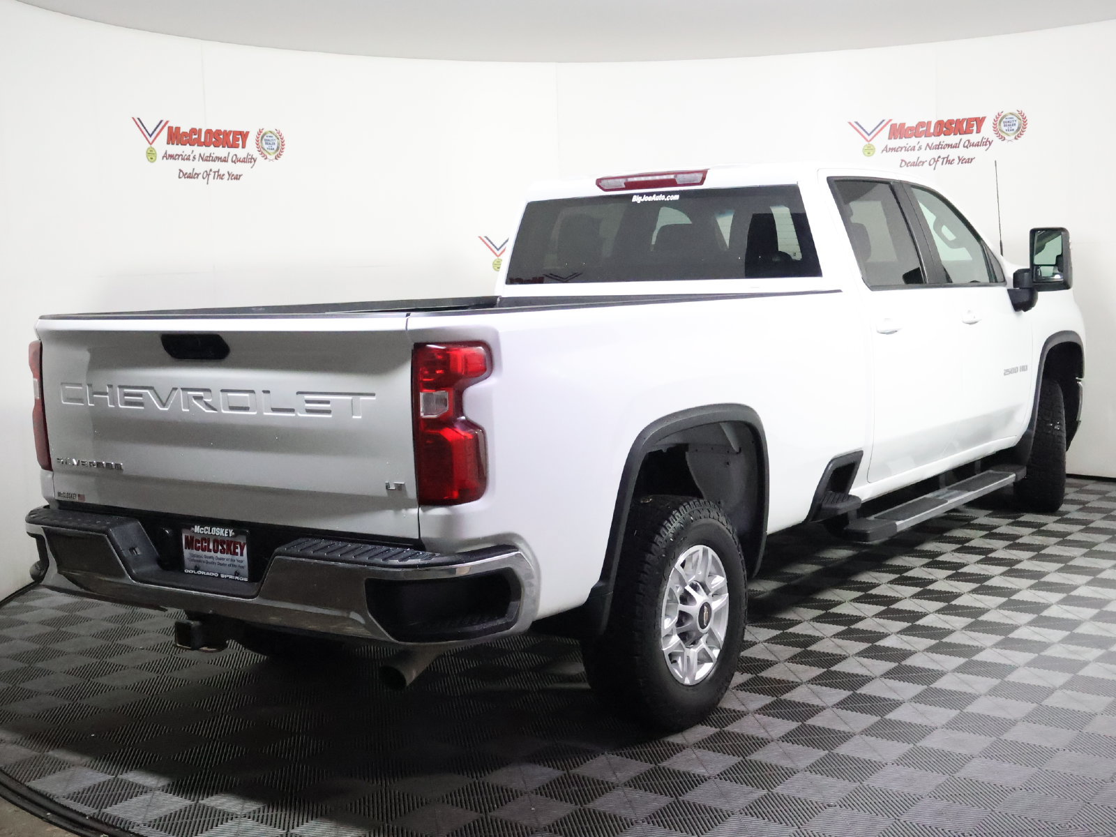Used 2024 Chevrolet Silverado 2500 LT w/ Convenience Package AWD/4WD image 6
