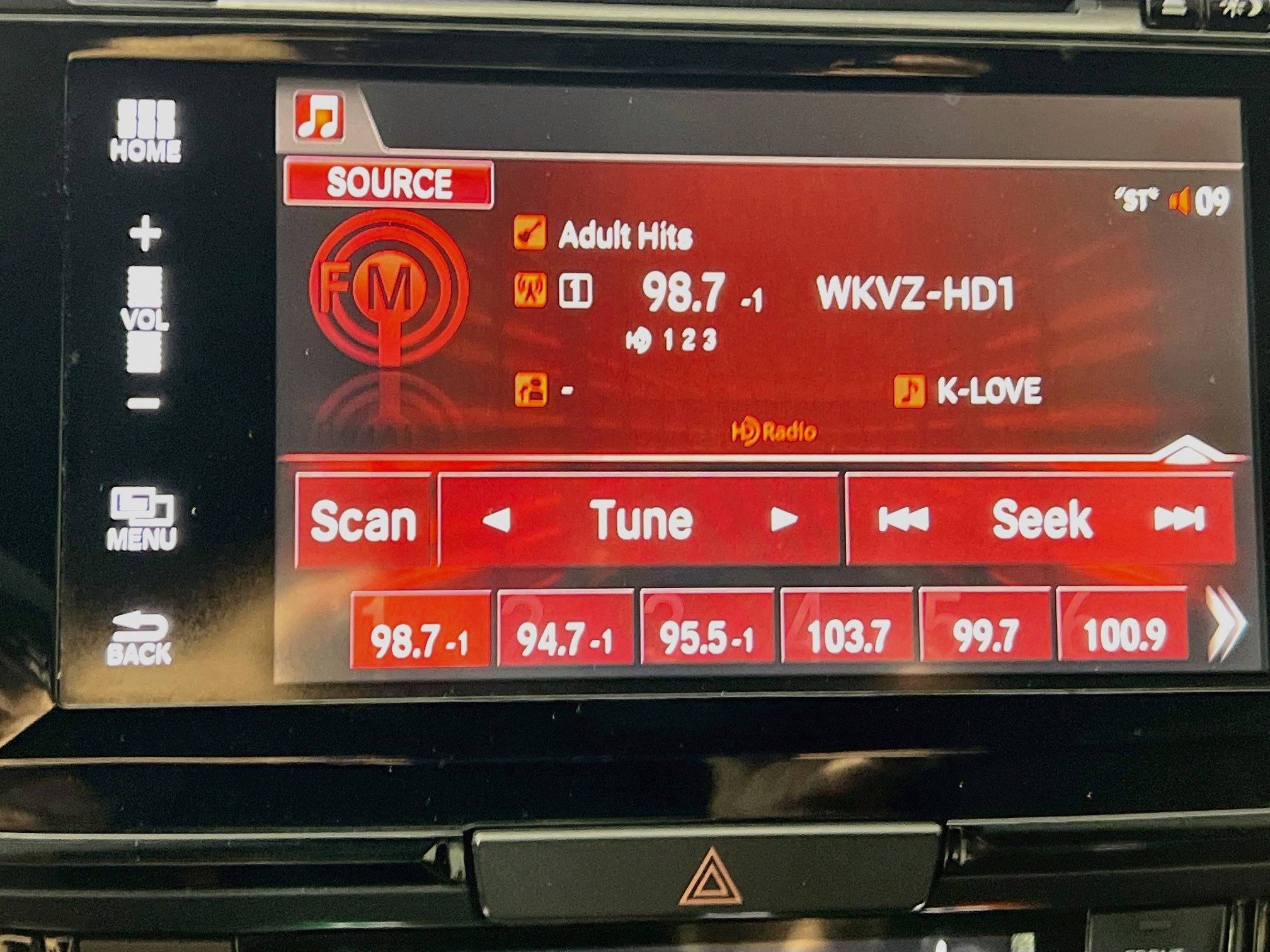 Used 2017 Honda Accord EX-L image 27