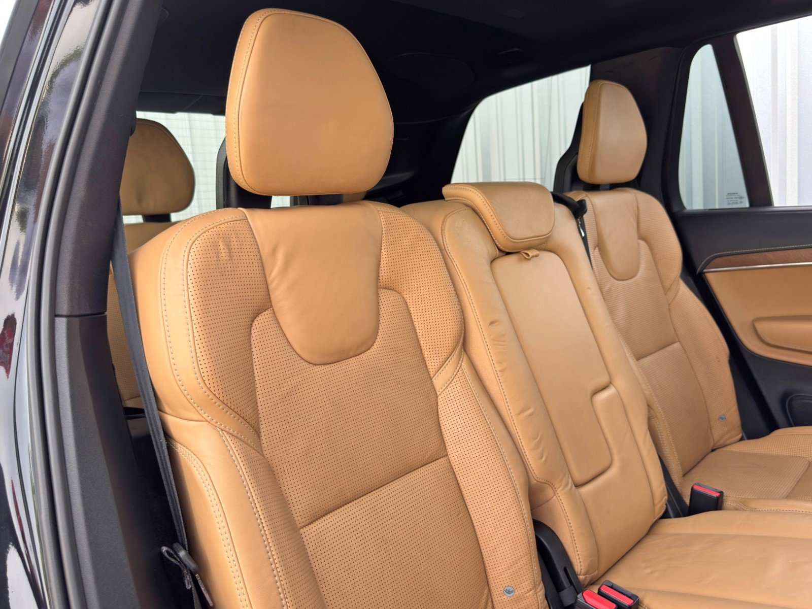 Used 2017 Volvo XC90 T8 Inscription w/ Vision Package image 38