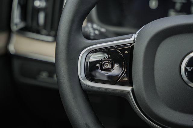 New 2026 Volvo XC90 T8 Ultra image 28