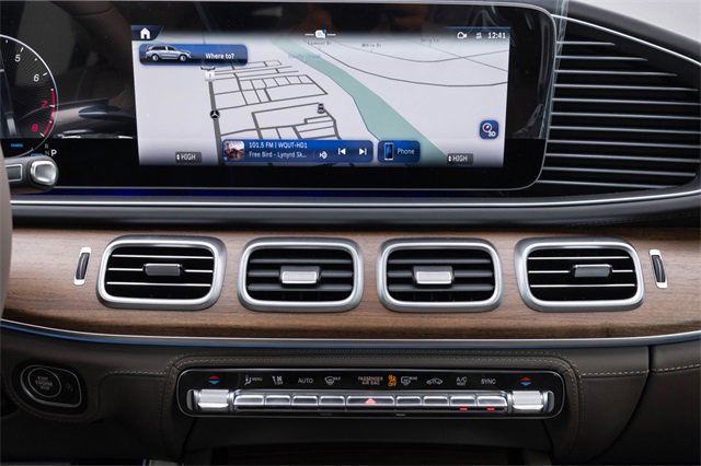 New 2026 Mercedes-Benz Maybach GLS 600 4MATIC image 23