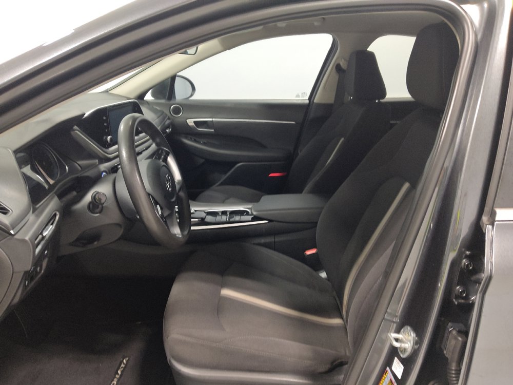Used 2022 Hyundai Sonata SEL w/ Preferred Accessory Package FWD image 17