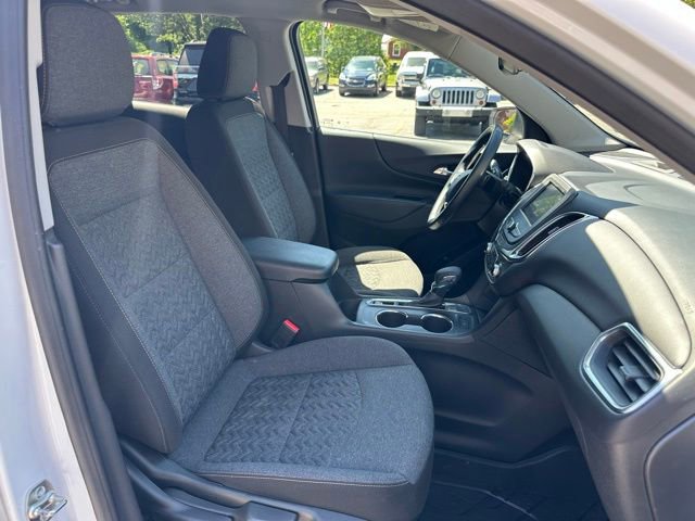 Used 2024 Chevrolet Equinox LT w/ LPO, Floor Liner Package FWD image 30