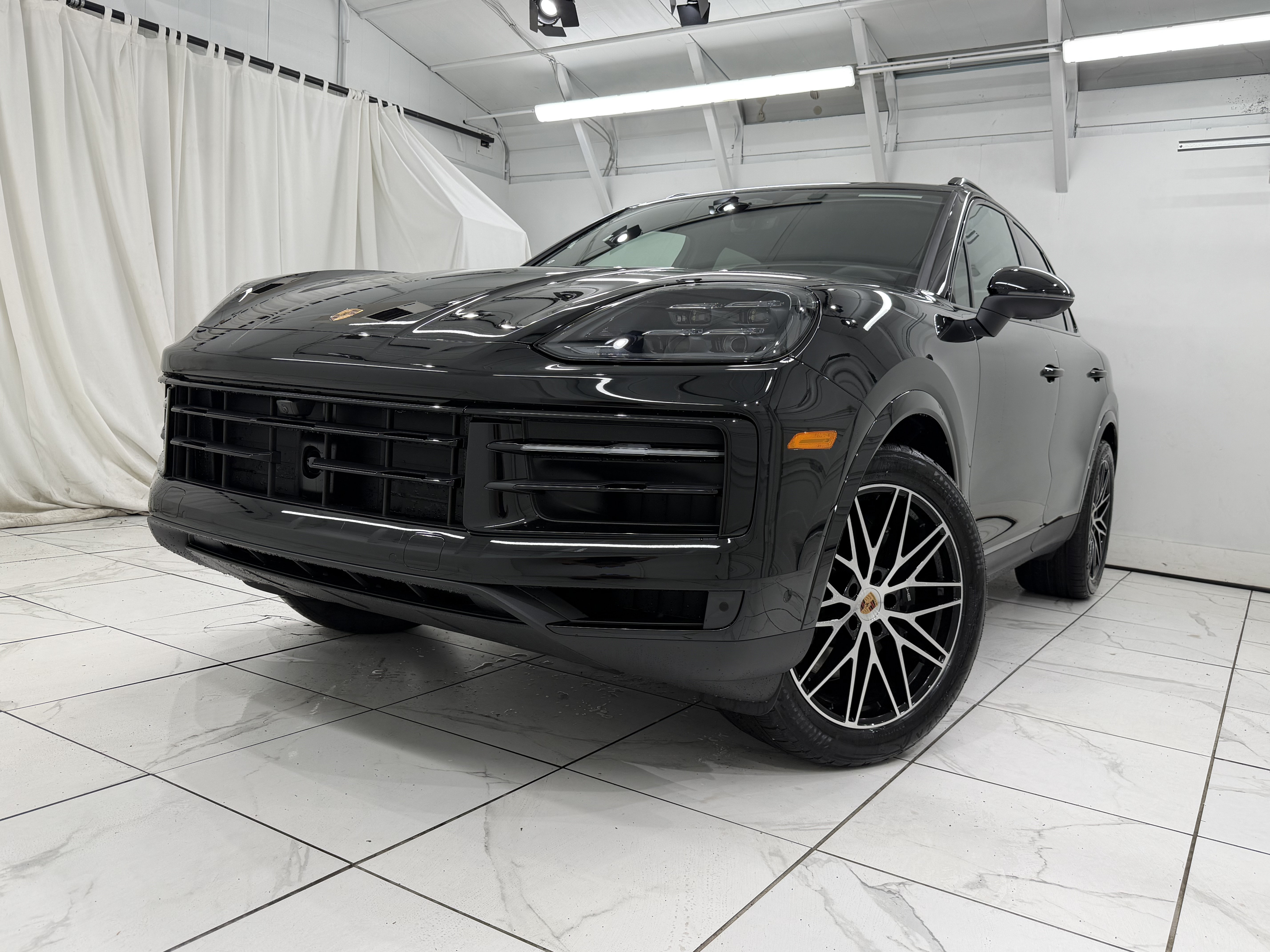 New 2026 Porsche Cayenne AWD/4WD image 8