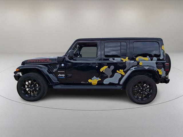 Used 2021 Jeep Wrangler Unlimited Sahara w/ Cold Weather Group AWD/4WD image 6