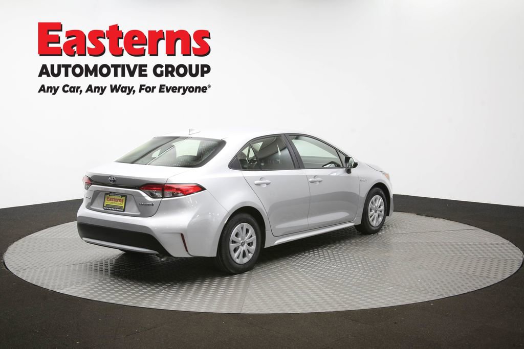 Used 2021 Toyota Corolla LE w/ Carpet Mat Package (TMS) image 39