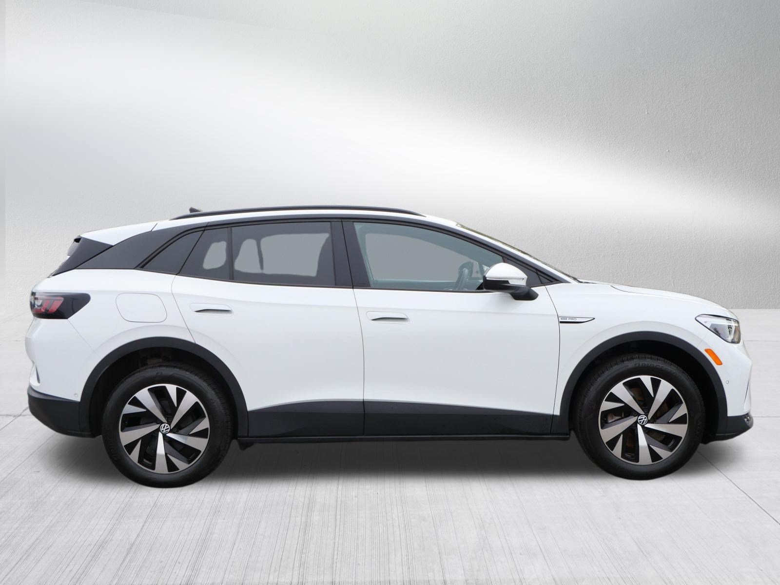 Certified 2023 Volkswagen ID.4 Pro AWD/4WD image 8