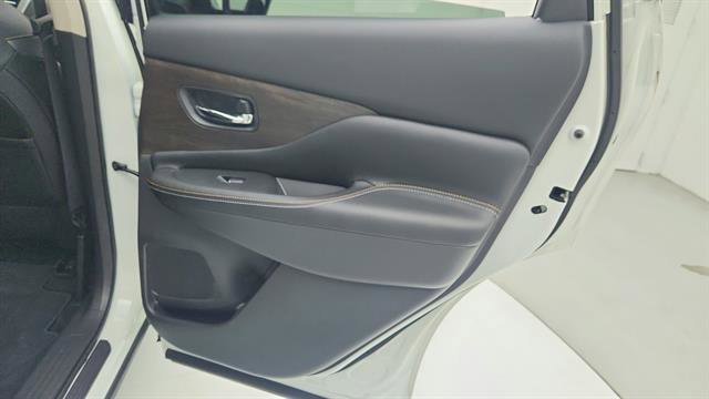 Used 2024 Nissan Murano Platinum w/ Cargo Package image 36