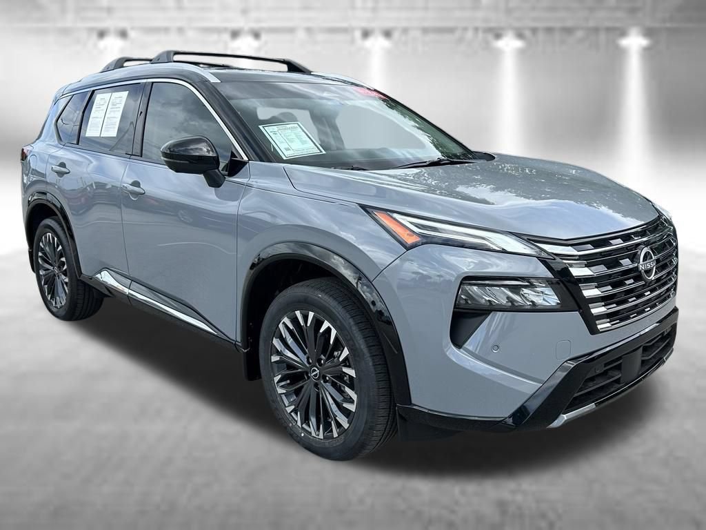 Certified 2026 Nissan Rogue Platinum w/ Platinum Premium Package AWD/4WD image 3