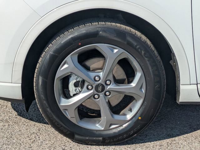 Used 2023 Ford Escape ST-Line image 11