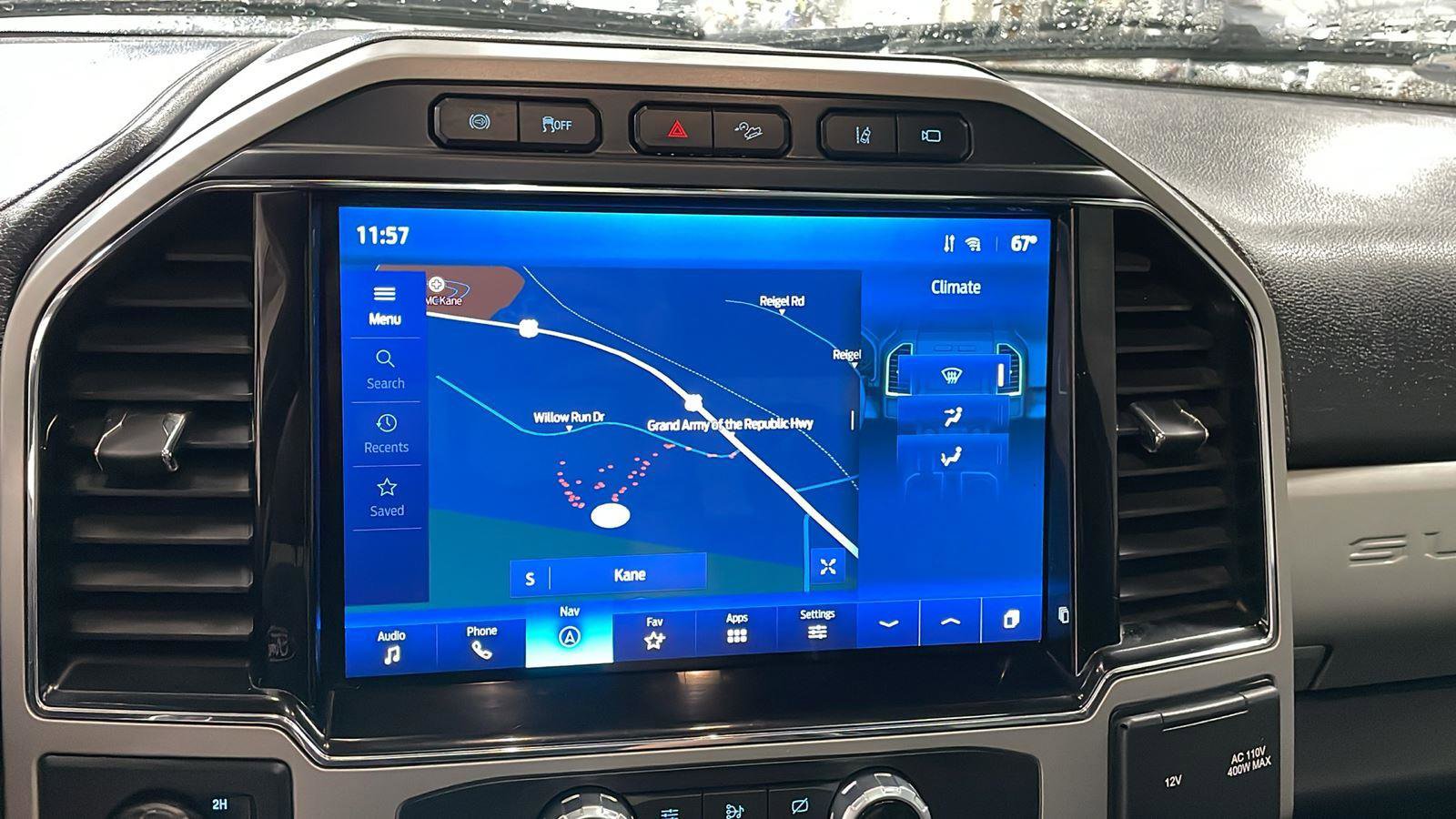 Used 2022 Ford F350 Lariat w/ Black Appearance Package image 19