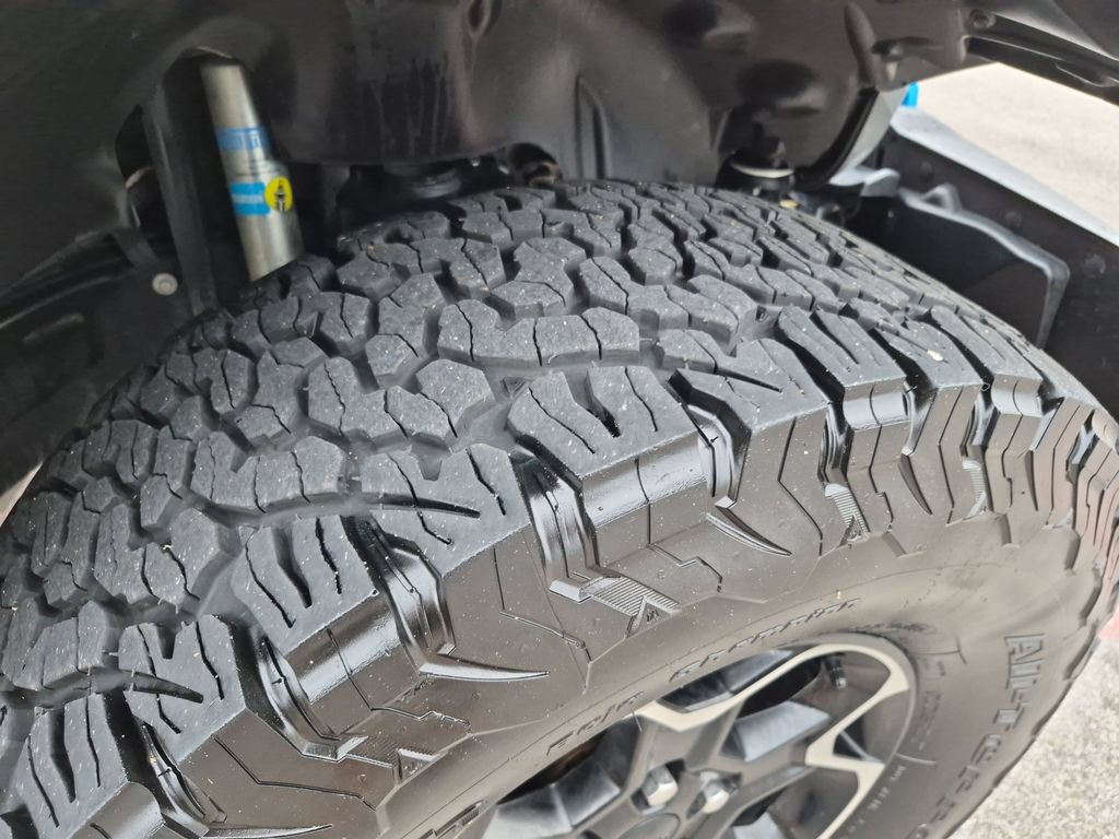 Used 2021 Jeep Wrangler Unlimited Rubicon 4xe w/ Safety Group AWD/4WD image 17
