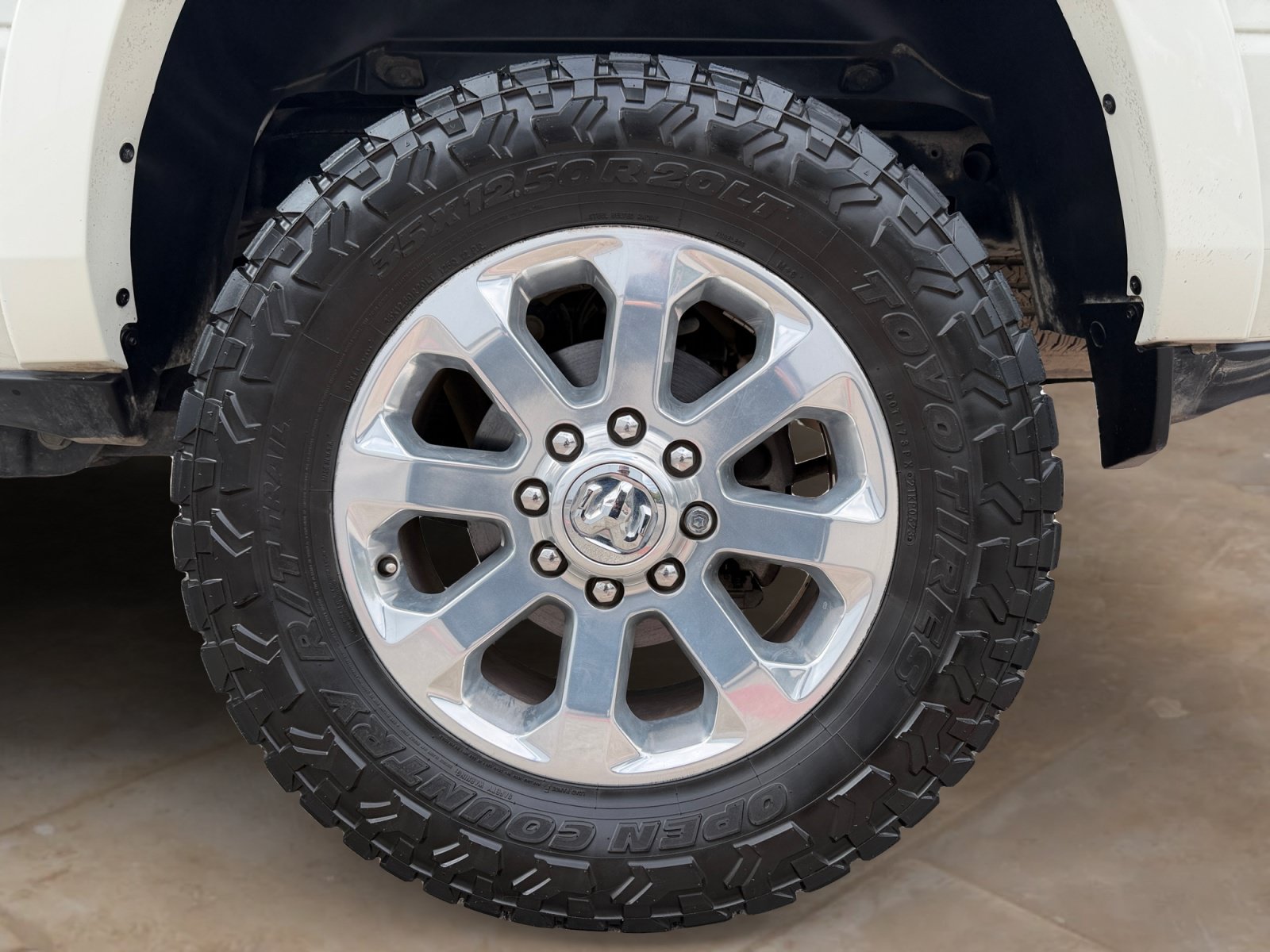 Used 2023 RAM 2500 Laramie AWD/4WD image 22