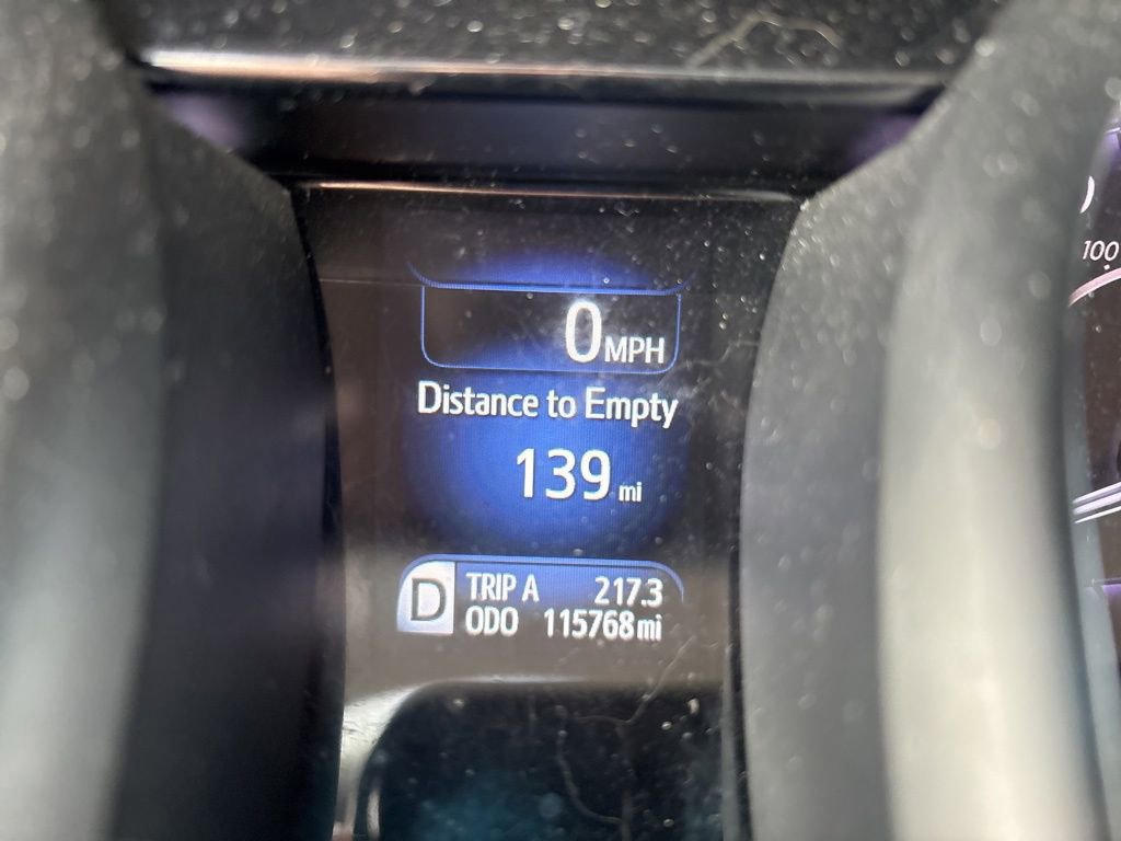 Used 2018 Toyota Avalon XLE w/ All Weather Liner Package image 26