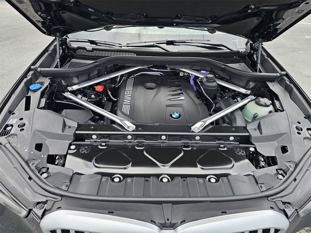 Used 2026 BMW X5 sDrive40i w/ Parking Assistance Package image 26