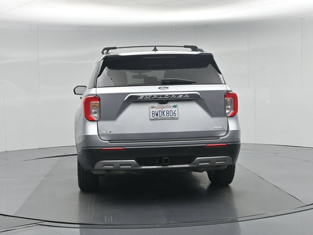 Certified 2021 Ford Explorer XLT w/ Equipment Group 202A AWD/4WD image 34